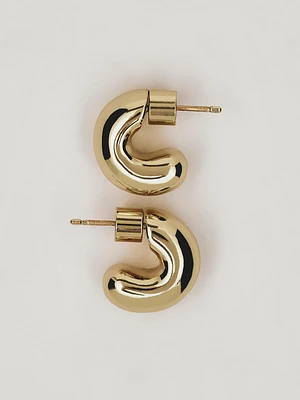 Oval hoop earrings