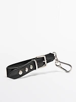 Nappa key ring with buckle and studs