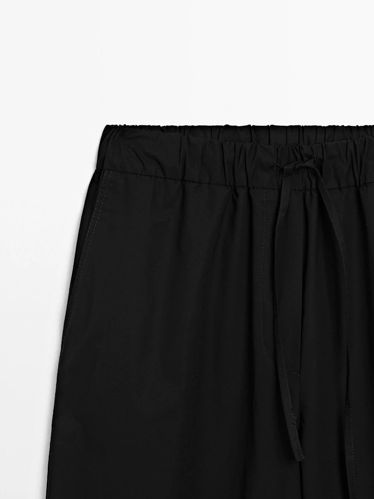 Poplin trousers with elasticated waistband