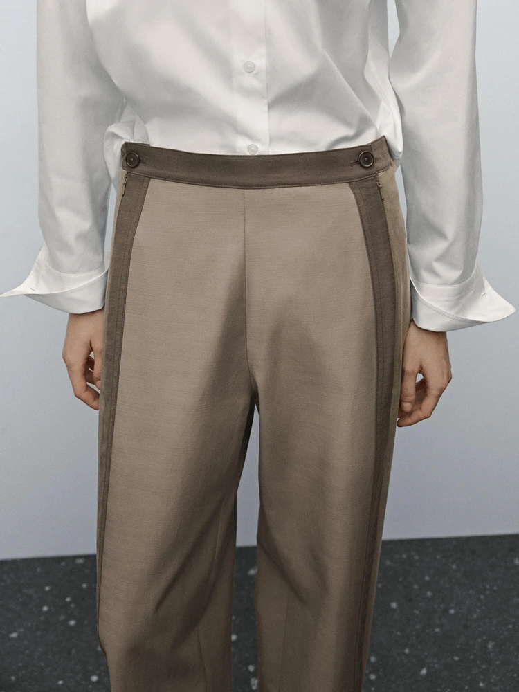 Straight-leg trousers with fastening detail