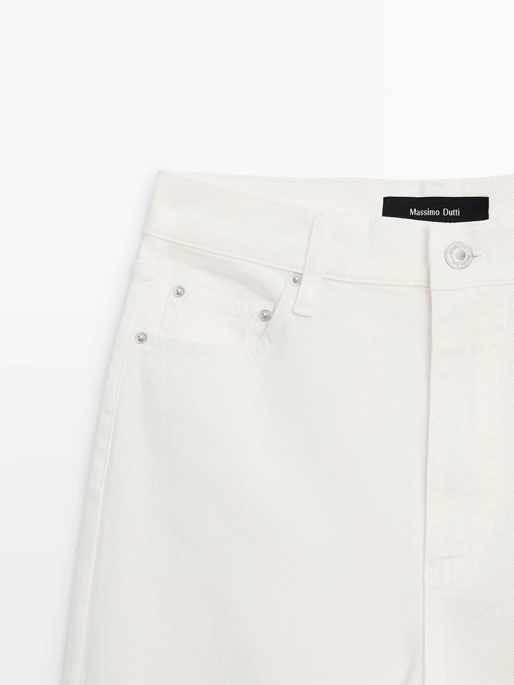 Straight-leg denim trousers with pockets