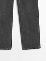 Mid-waist wide-leg jeans