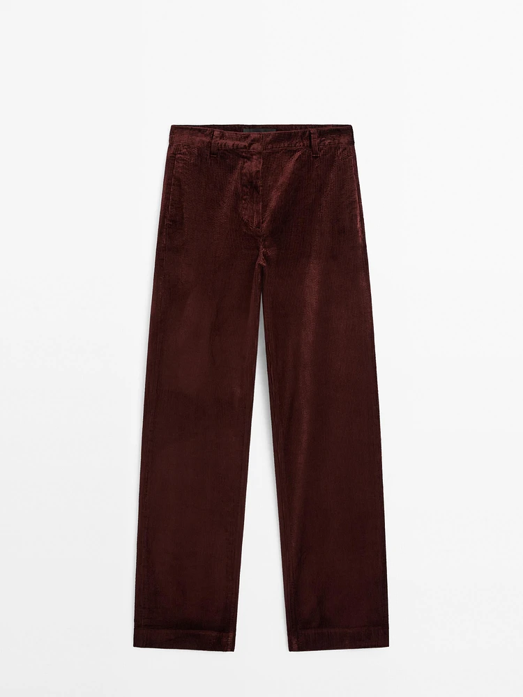 Pantalon en velours côtelé relaxed fit taille haute