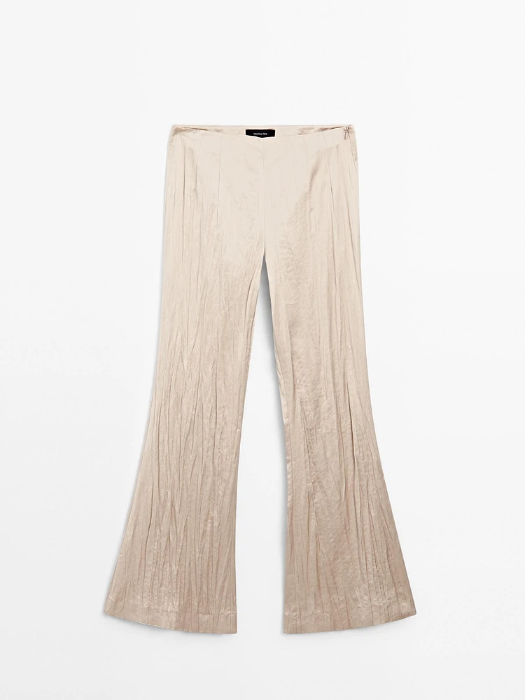 Flowing flared trousers