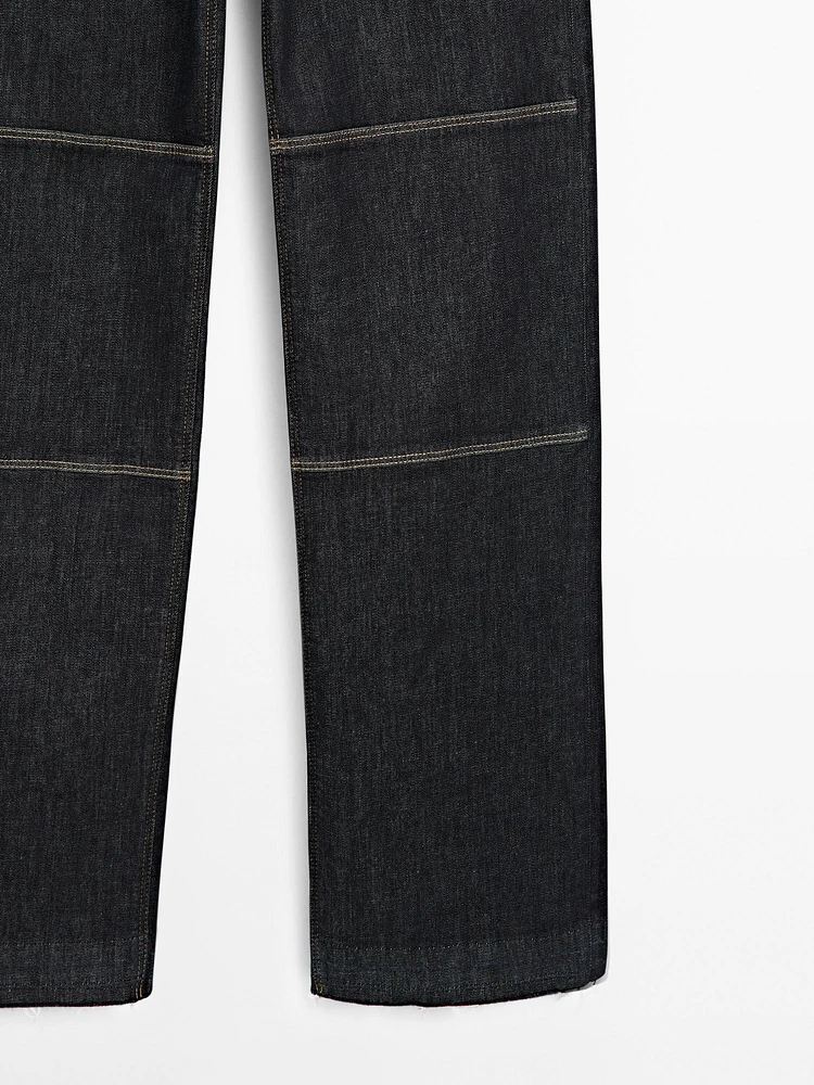 Straight-leg jeans with seam details