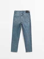 Slim fit mid-rise cropped jeans