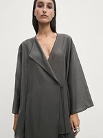 Flowing kimono with tie detail