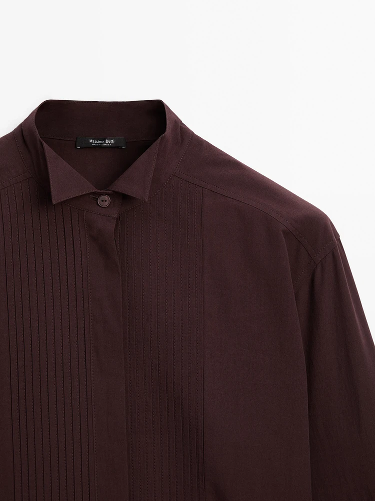 100% cotton shirt with pleated details