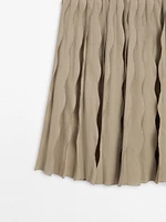 Wavy pleated midi skirt