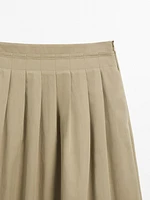 Cotton blend box pleat midi skirt