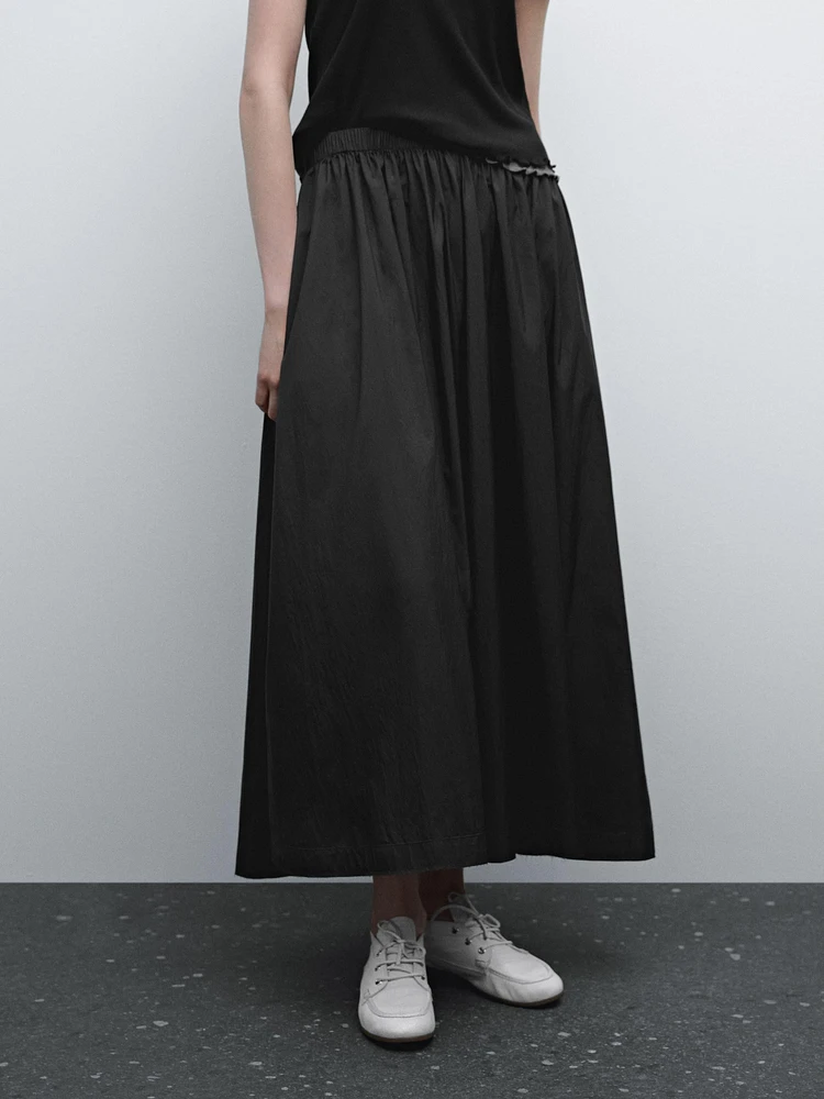 Elastic technical fabric skirt