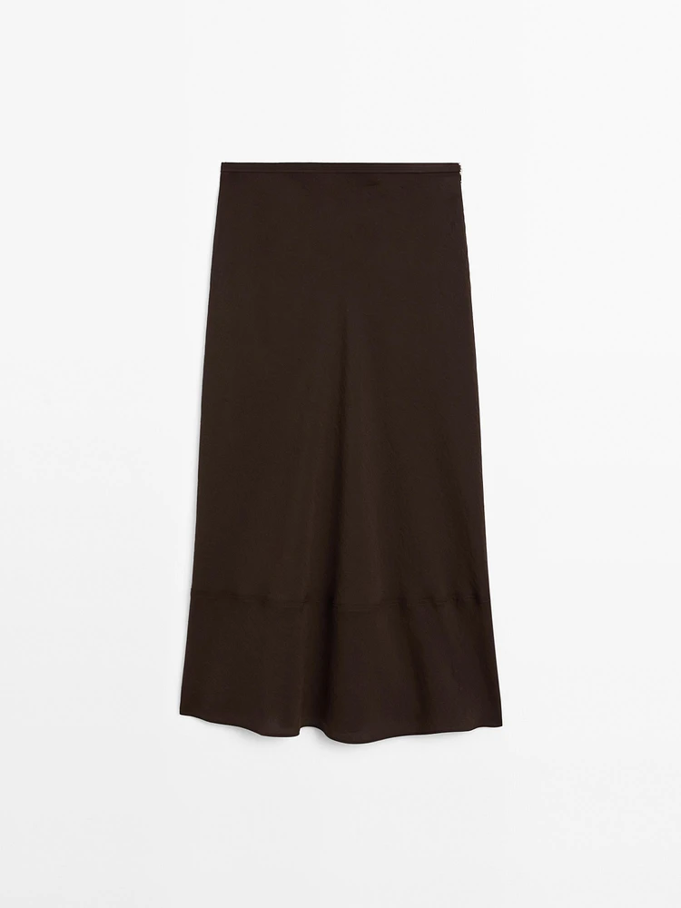 Lace-trimmed midi skirt with seam detail