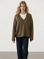 Cable-knit V-neck sweater