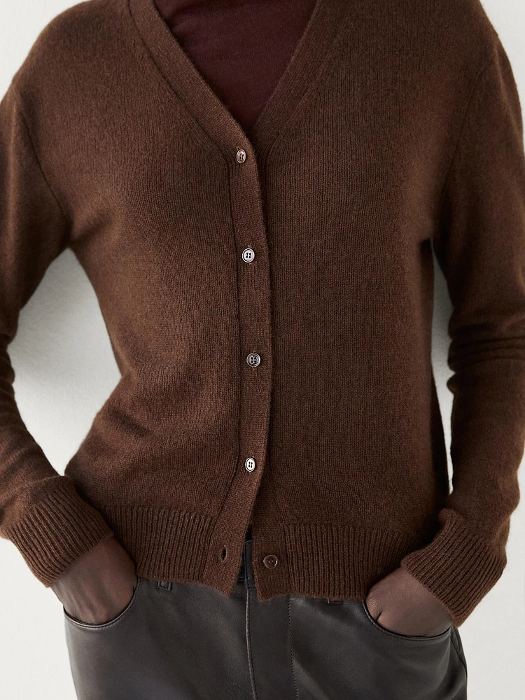 100% cashmere V-neck cardigan