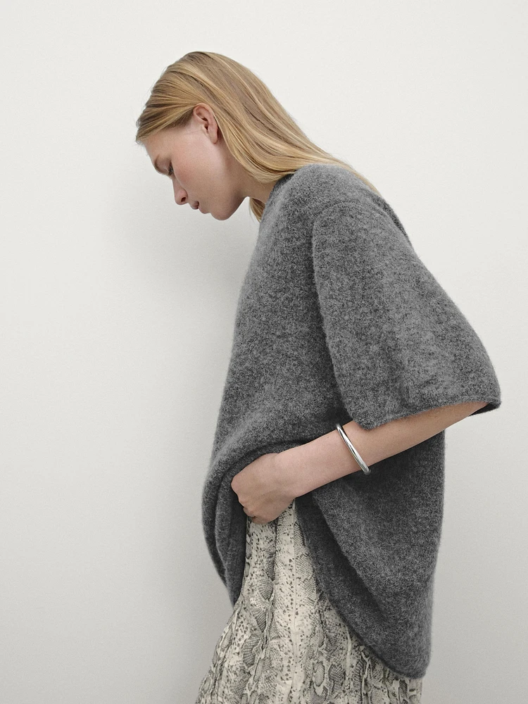 Oversize knit short sleeve sweater