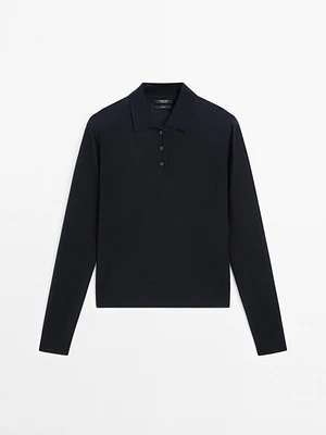 100% wool polo collar sweater with buttons