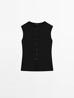 Tailored fit knit waistcoat with buttons