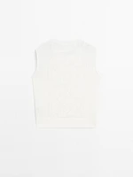 Sleeveless top with lace detail