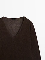 100% linen knit V-neck sweater