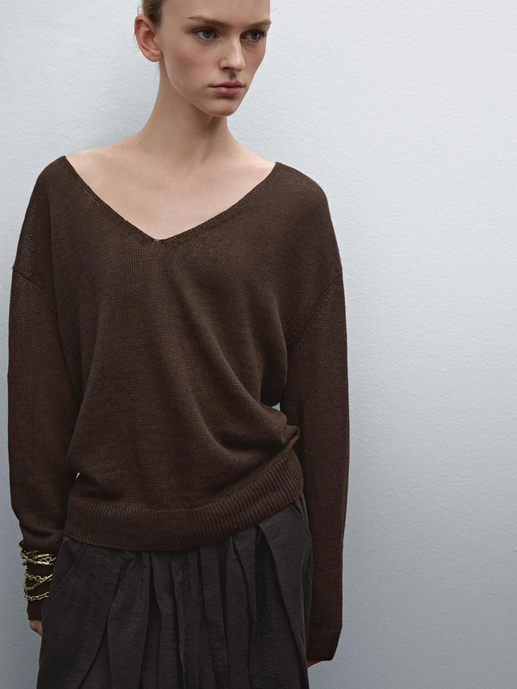 100% linen knit V-neck sweater