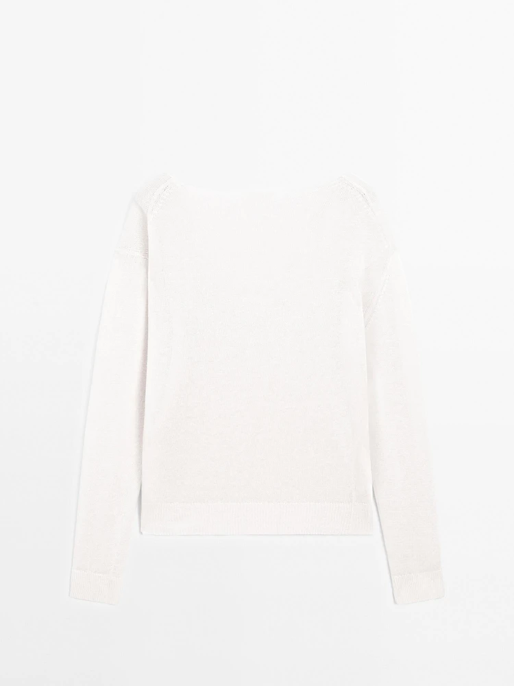 100% linen knit V-neck sweater