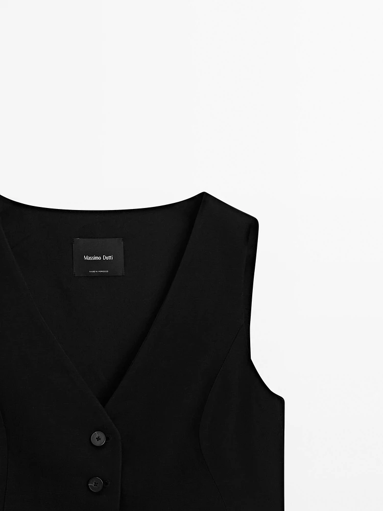 Cropped V-neckline waistcoat