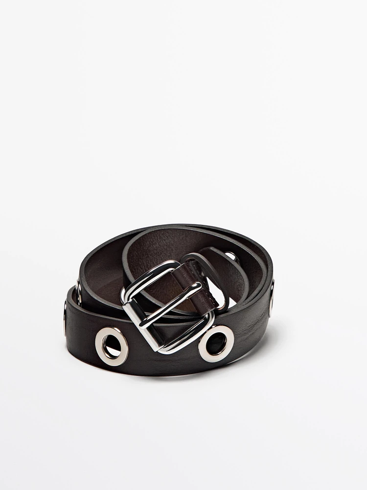 Leather belt with studs