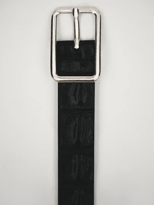 Textured leather belt