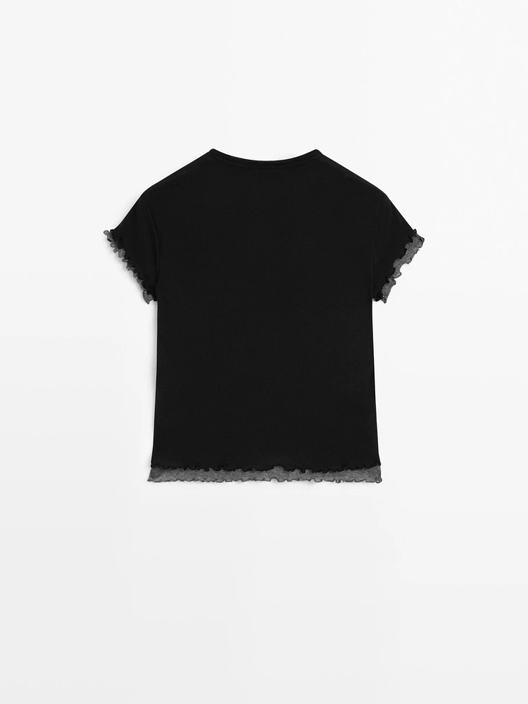 Double-layer T-shirt with wavy trims