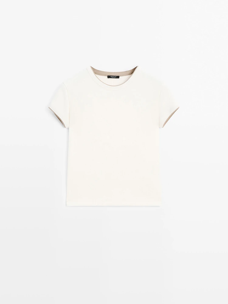 100% cotton contrast ribbed T-shirt