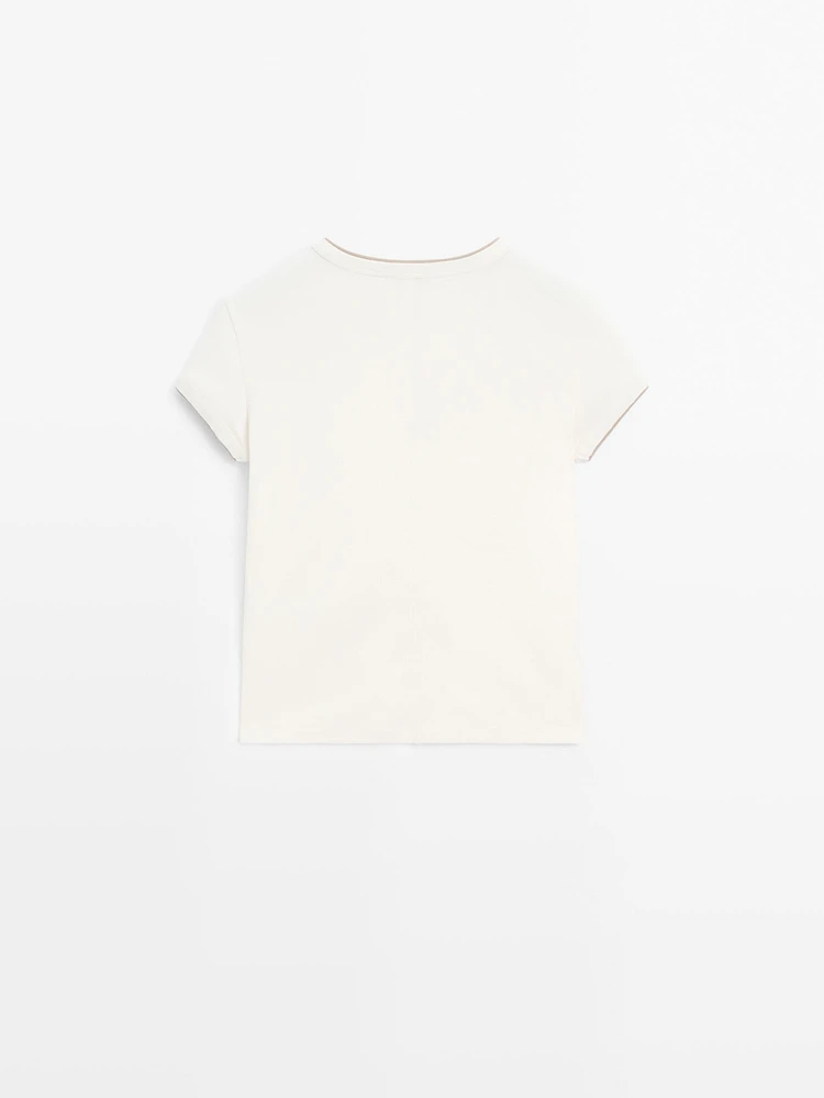 100% cotton contrast ribbed T-shirt
