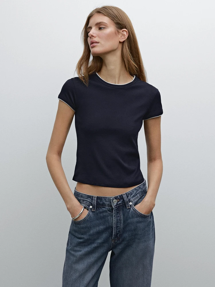 100% cotton contrast ribbed T-shirt