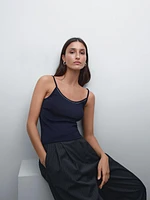 Top en maille à bretelles et dentelle