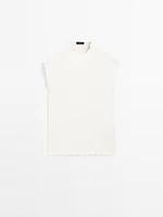 Textured raglan sleeve T-shirt