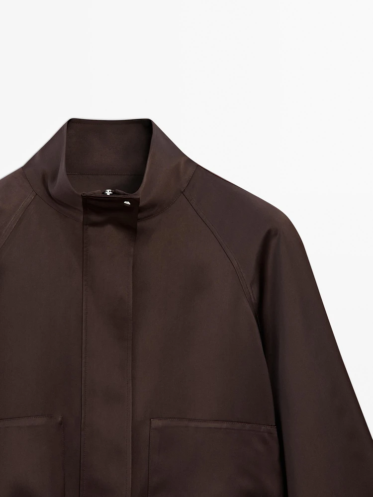 Veste bomber satinée et froncée