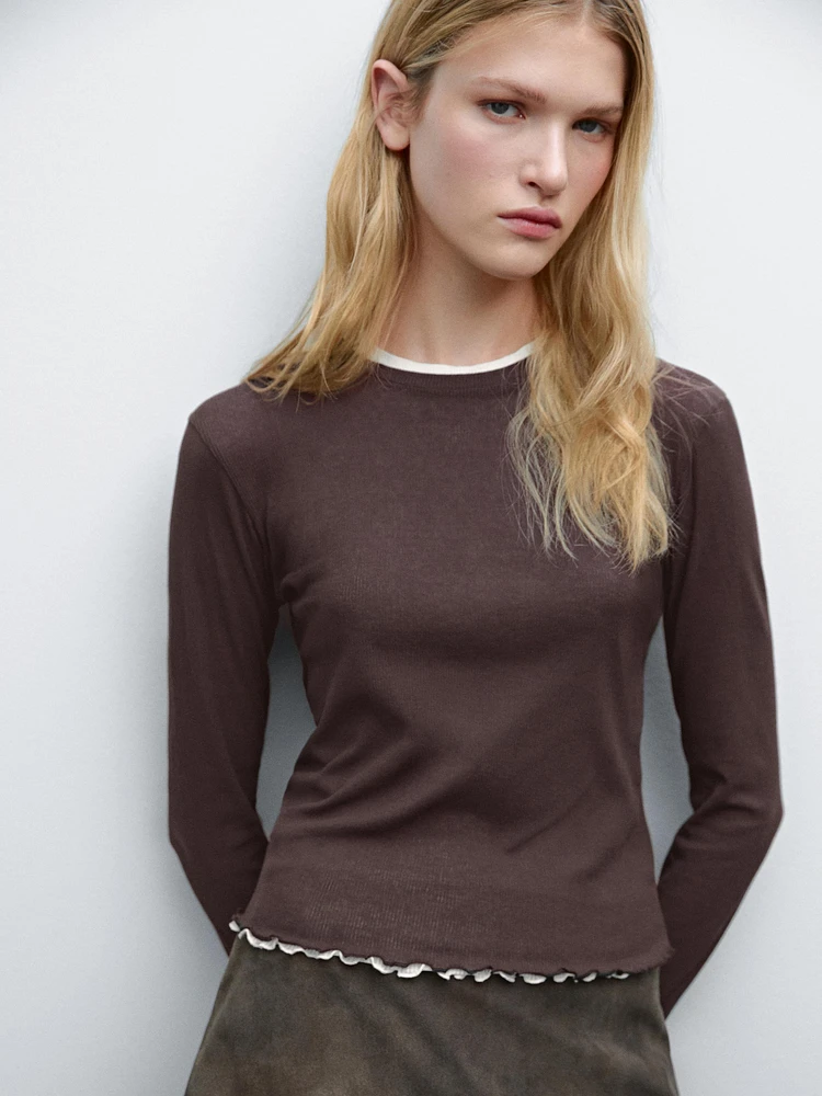 Double-layer T-shirt with wavy ribbed detail