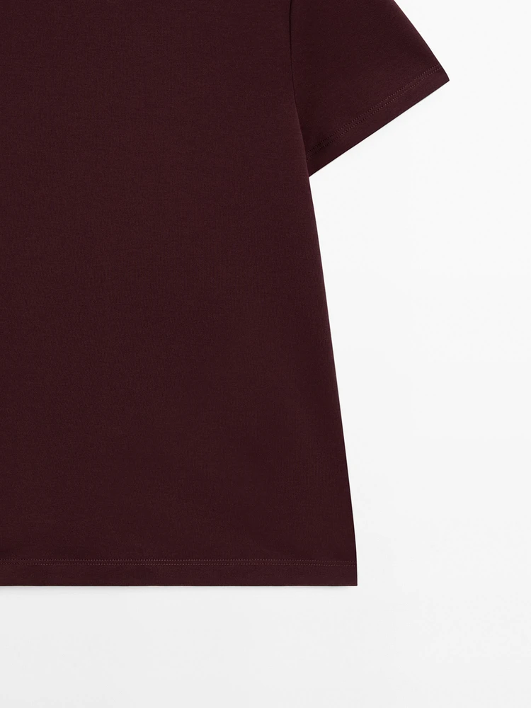 Heavy weight cotton T-shirt with seam detail