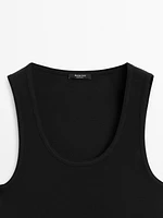 100% cotton T-shirt with wide straps