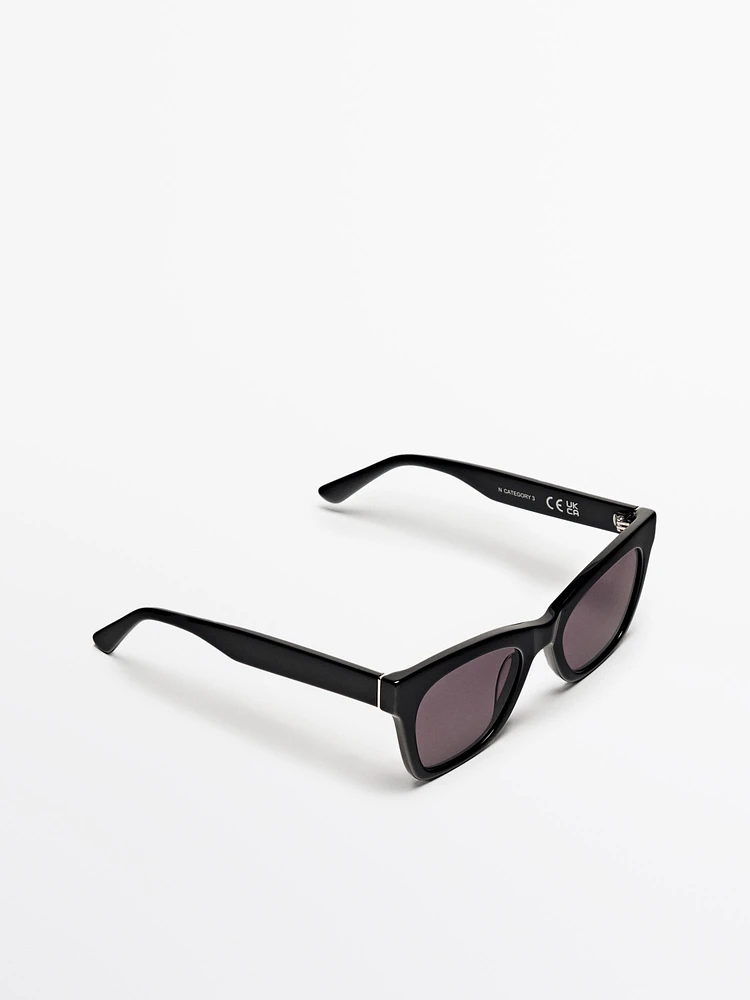 Lunettes de soleil carrées