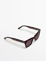 Square tortoiseshell effect sunglasses