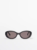 Oval sunglasses