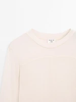 Fine T-shirt with seam details - Studio