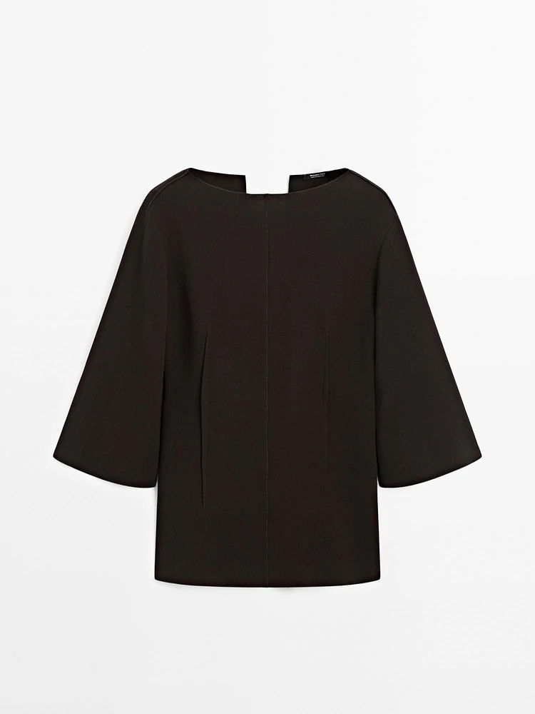 Seamed top with pleated detail - Studio