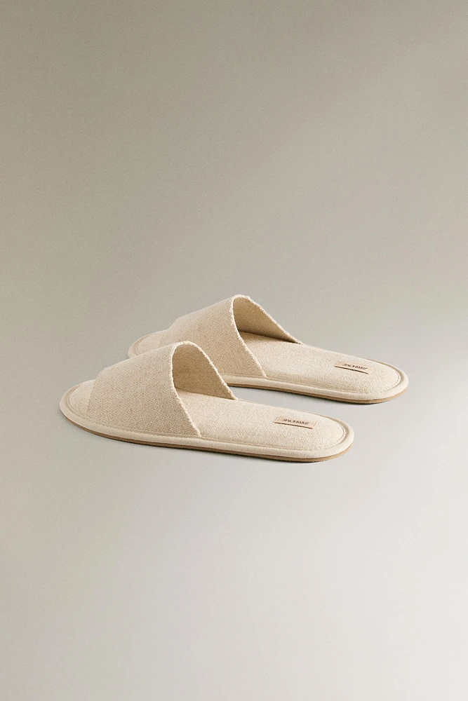 LINEN SLIDER SLIPPERS