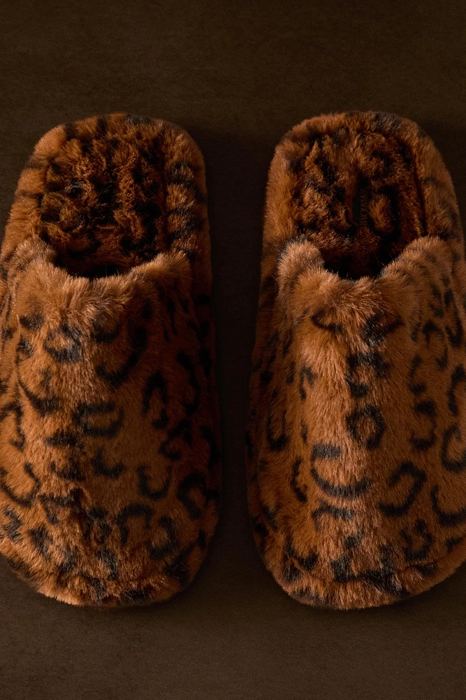 FAUX FUR LEOPARD SLIPPERS