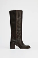 WIDE HEELED LEATHER BOOTS