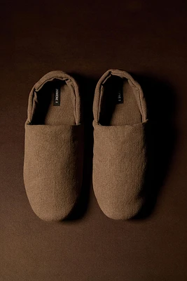 LINEN BABOUCHE SLIPPERS