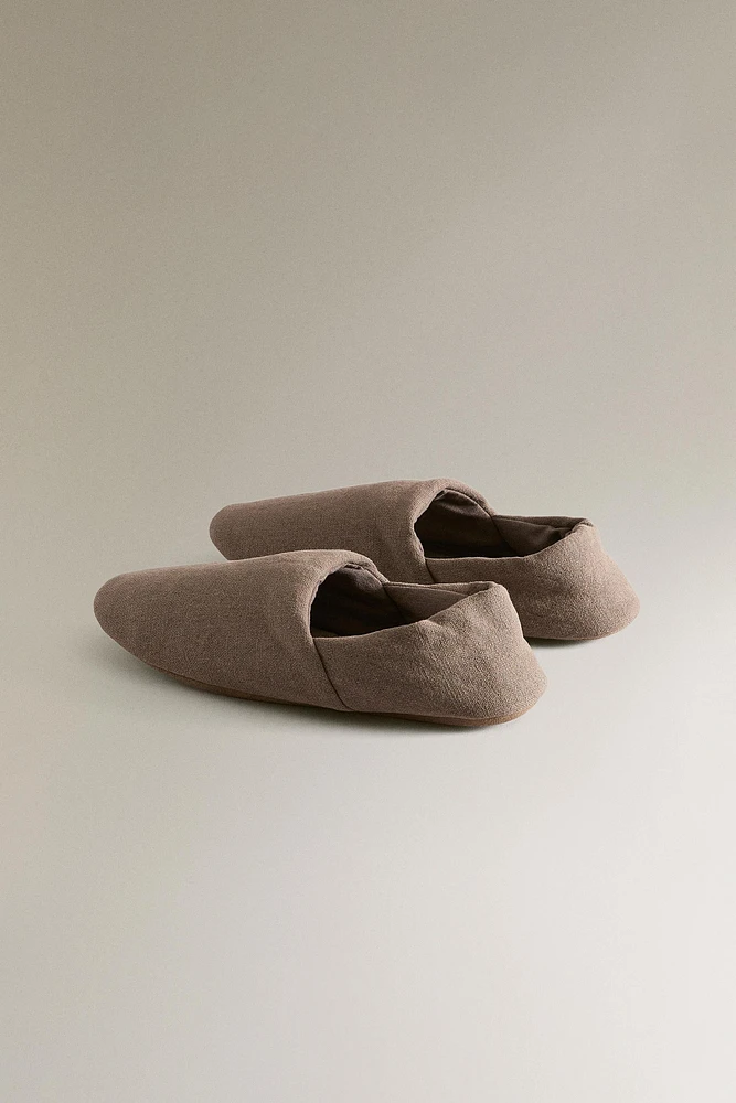 LINEN BABOUCHE SLIPPERS