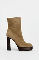 SUEDE PLATFORM HEELED ANKLE BOOTS