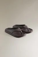 SANDALES DE BAIN CAOUTCHOUTÉES